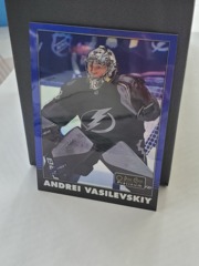 2020-21 O-Pee-Chee Platinum Retro Blue Rainbow 076/149 #R-33 Andrei Vasilevskiy