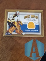 2006-07 Upper Deck Bee Hive Matted Materials Hannu Toivonen #MM-HT Jersey