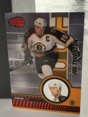 2003-04 Pacific Invincible RED 733/850 Joe Thornton #8 Boston Bruins