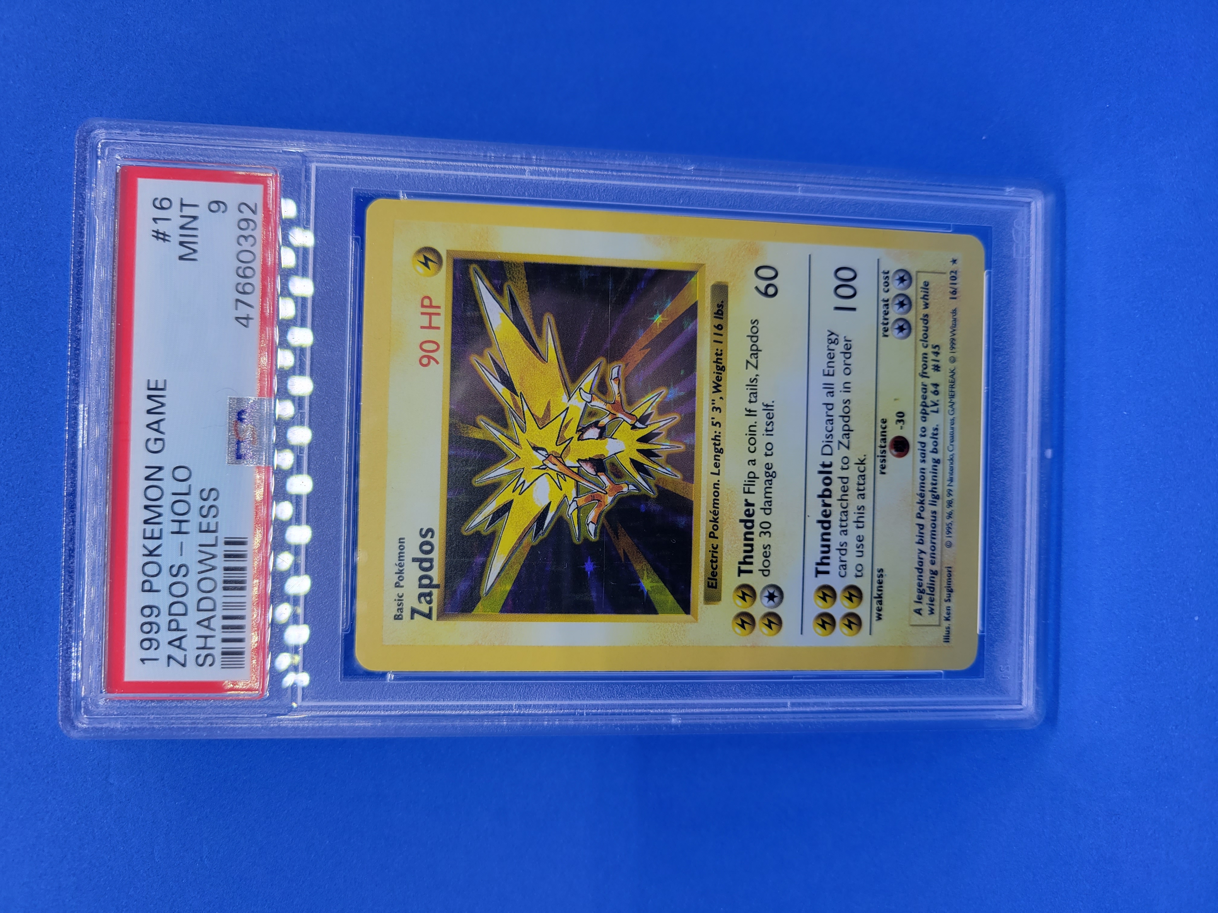 Zapdos 16/102 Holo Pokemon Card Shadowless Base Set - PSA 9