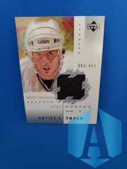 2002-03 ARTISTIC IMPRESSIONS ARTIST'S TOUCH MIKE MODANO AT-MM GAME JERSEY # 084/499