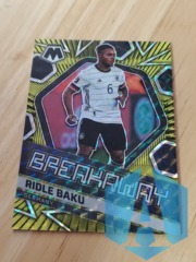 2021-22 Panini Mosaic FIFA Road to World Cup Breakaway Prizm #23 Ridle Baku 05/10