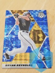 2021 Panini Mosaic Blue Camo Prizm Bryan Reynolds #17 Pittsburgh Pirates