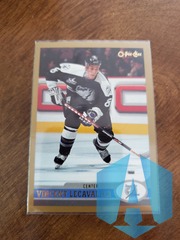 1999-00 OPC #147 VINCENT LECAVALIER - Tampa Bay Lightning