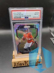 2021 Panini Prizm Variation Silver Justin Fields #V-334 PSA 8 Rookie RC