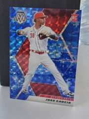 2021 Panini Mosaic Blue Camo Prizm #253 Jose Garcia Cincinnati