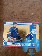 2003-04 Pacific Prism Game-Worn Jersey 412/935 Pavel Bure #130 Gold