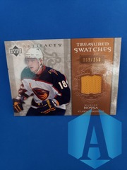 2006-07 Upper Deck Artifacts Treasured Swatches Gold 069/250 Marian Hossa #TS-MH