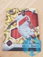 2021-22 Panini Mosaic FIFA Road to World Cup Reactive Gold Prizm Miguel Trauco #41