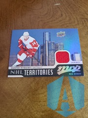 2015-16 Upper Deck MVP NHL Territories Materials Gustav Nyquist #TM-GN