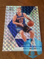 2019-20 Panini Mosaic Silver Reactive Ignas Brazdeikis #242 RC New York Knicks