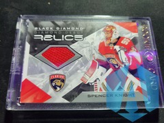 2021-22 Black Diamond - SPENCER KNIGHT - Rookie Diamond Debut Relics Jersey