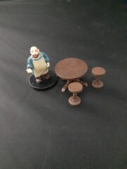 Round Table w/ 2 Bar Stools