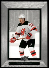 2023-24 Upper Deck '03-04 Beehive #BH16 Tyler Toffoli