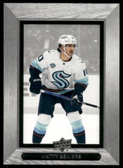 2023-24 Upper Deck '03-04 Beehive #BH17 Matty Beniers
