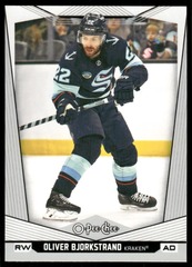 2024-25 O-Pee-Chee #121 Oliver Bjorkstrand