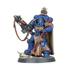 Space Marines: Captain with Master Crafted Heavy Bolt Rifle