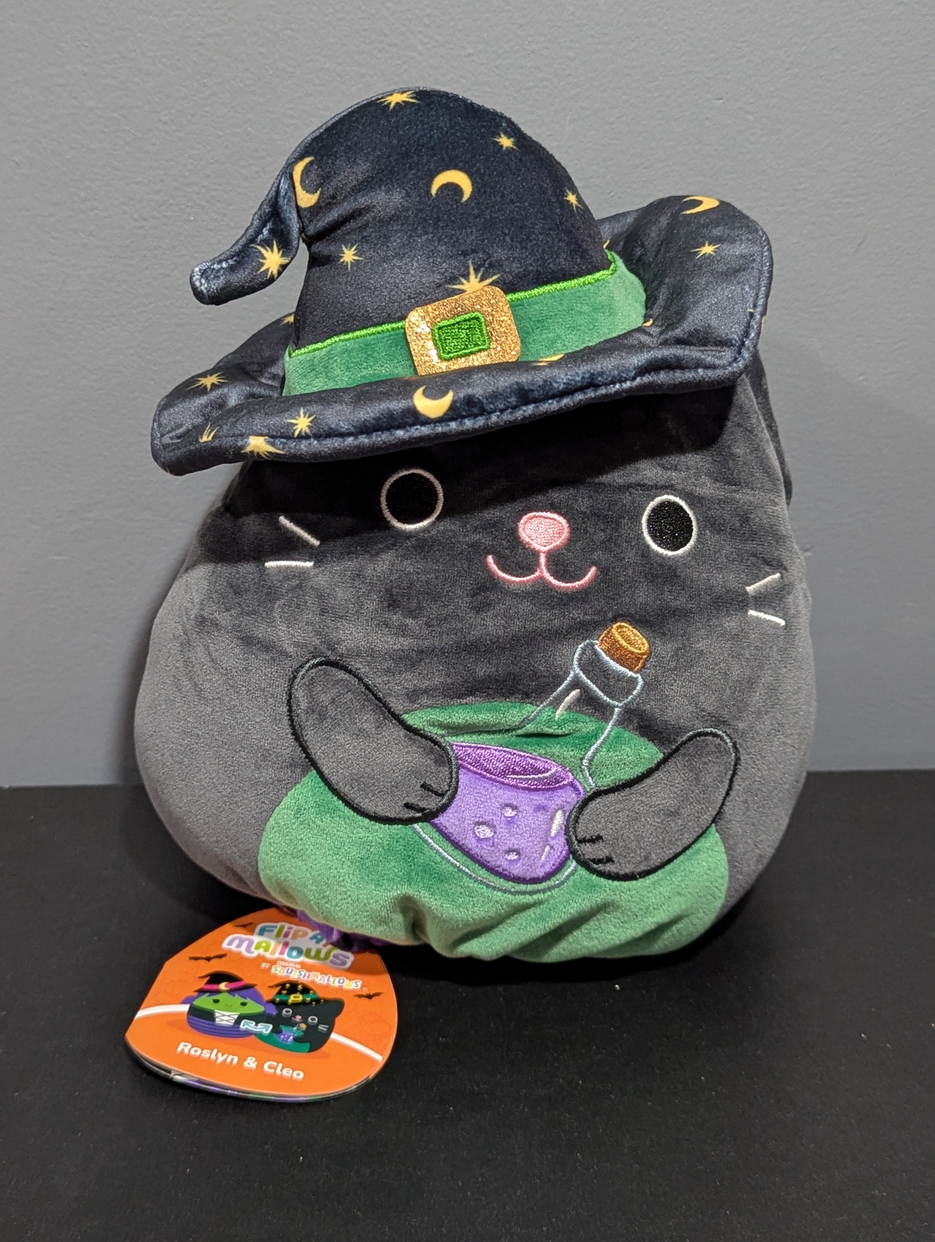 Squishmallows 8 Roslyn & Cleo the Witch Cat Flip-a-Mallow NWT