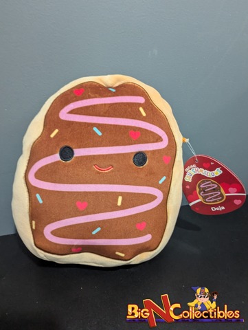 Squishmallows 8 Deja with Heart Sprinkles NWT
