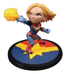 Captain Marvel Q-Fig Diorama