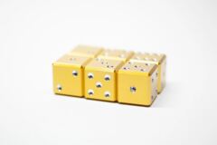 Gravity Dice D6 - Gold Topaz - Set of 6