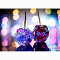 D20 Earrings chx54510