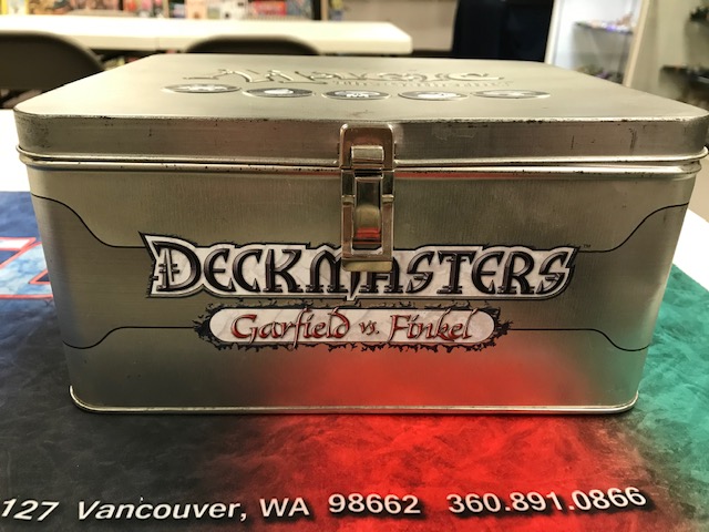 Deckmasters Garfield VS Finkel Card Box / Tin