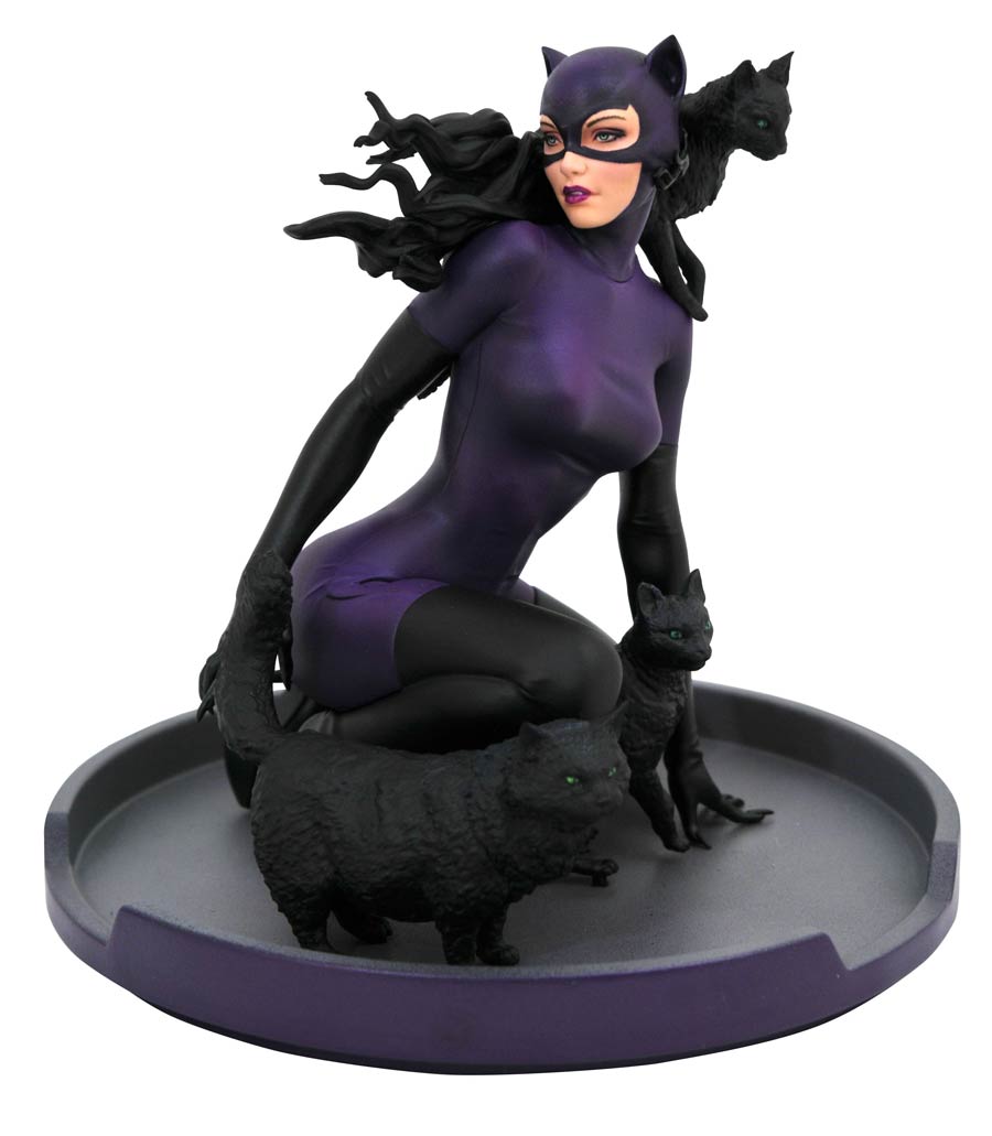DC Gallery - Catwoman PVC Statue