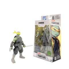 BST AXN - TMNT IDW - Jennika 5in Action Figure