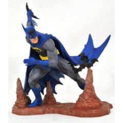 DC Gallery - Classic Batman PVC Diorama