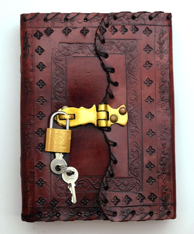 2807 Leather Journal w/ lock & key