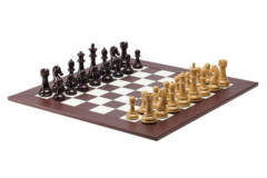 2109CS Burgundy and Blonde Chess set