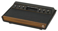 Atari 2600 Atari VCS - CX2600 - six-switch wood veneer version