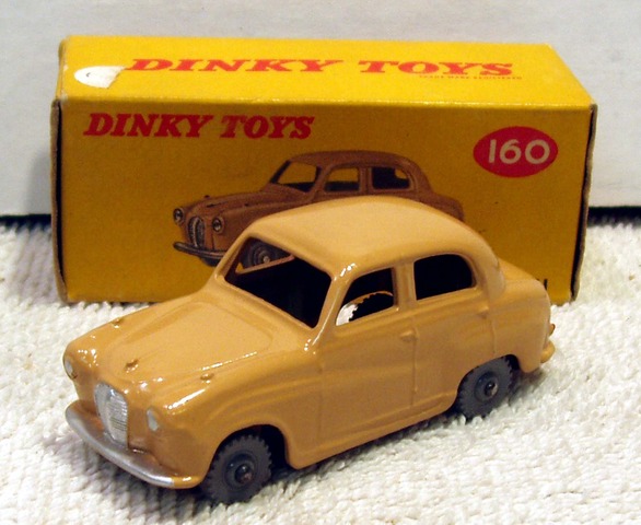 Austin A30 Saloon Â© 1960s Dinky Toy 160 W/ Box