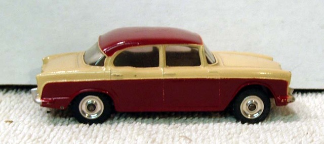 Humber Hawk Â© 1960s Dinky Toy 165 w/ Box