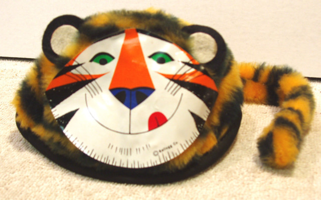 Tony the Tiger Beanie Kellogg's Frosted Flakes Cereal Premium