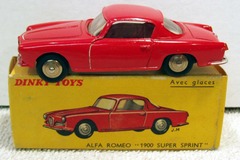 Alfa Romeo 1900 Super Sprint Â© 1960s French Dinky Toys 24J w/ Box