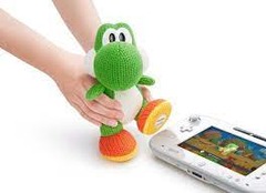 Yarn Yoshi - Mega, Green  (Usage / Used)