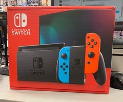 Nintendo Switch Console with Neon Red/Blue Joy-Con (Neuf / New)