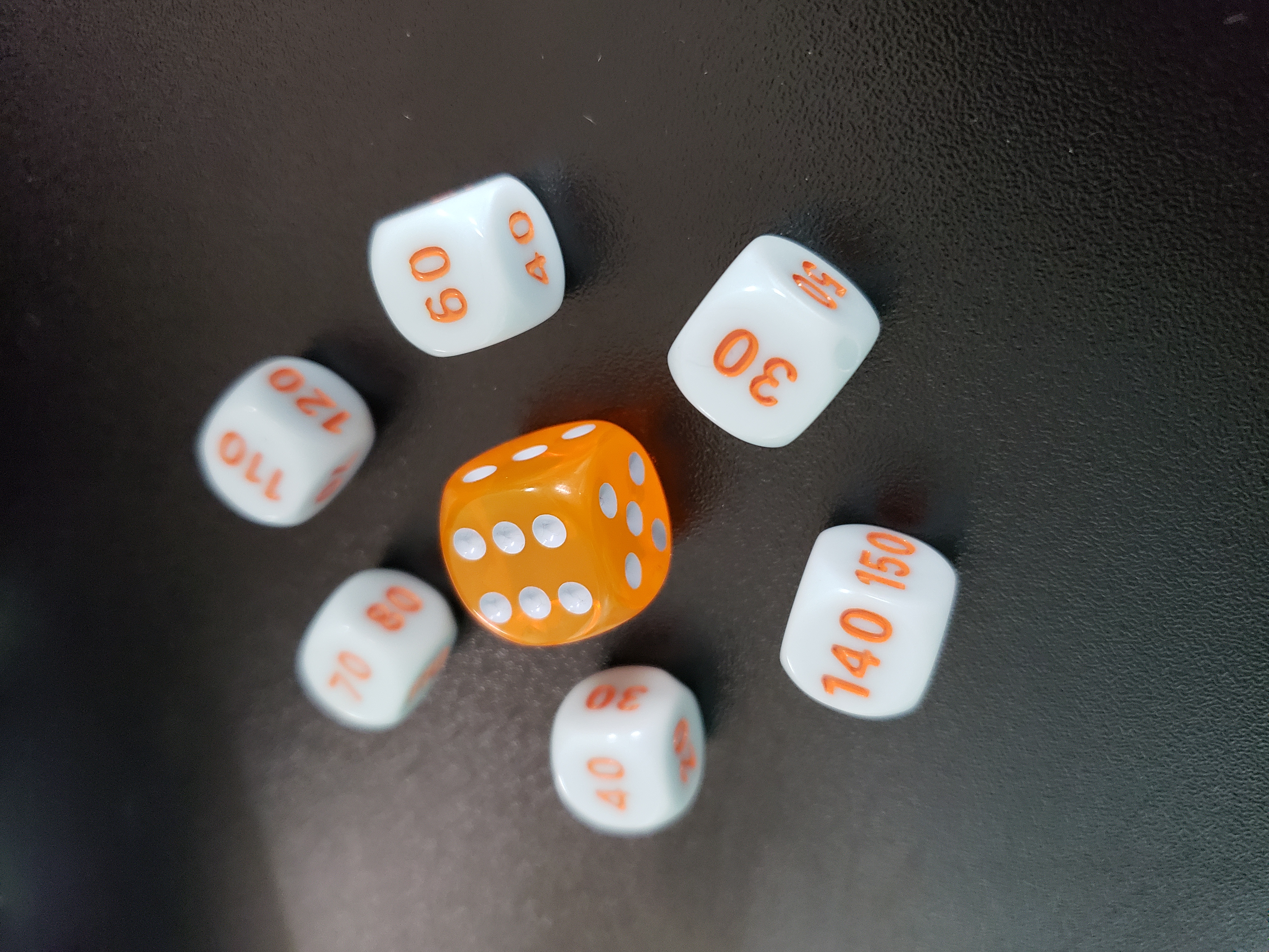 League Battle Pokemon Dice - Reshiram & Charizard