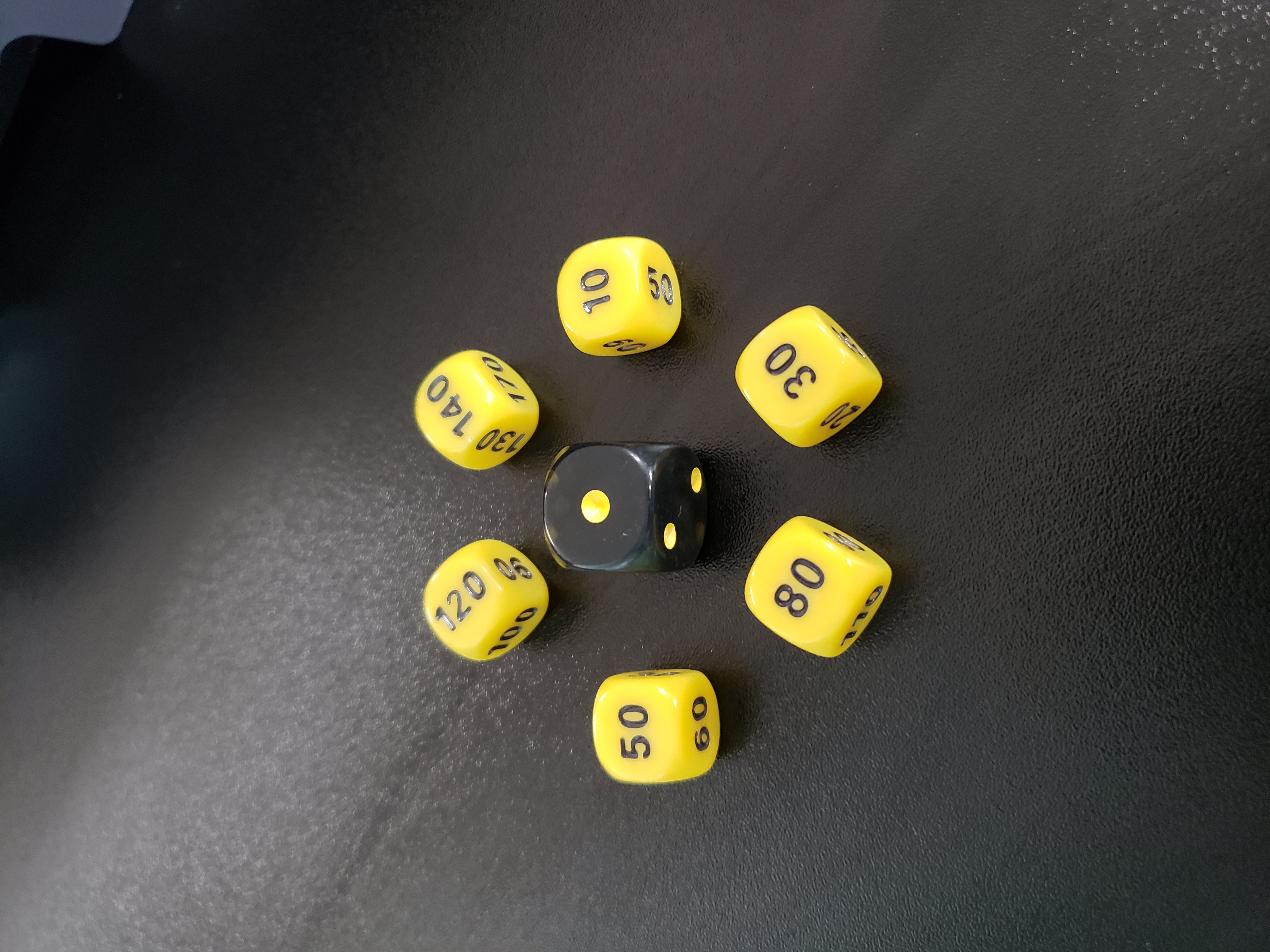 League Battle Pokemon Dice - Pikachu & Zekrom