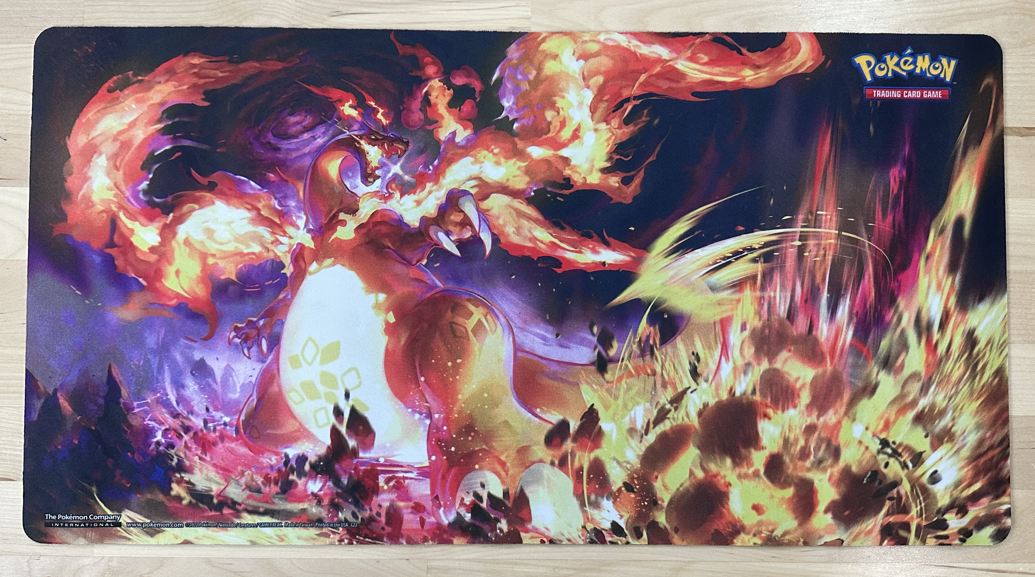 Gigantamax Charizard Playmat