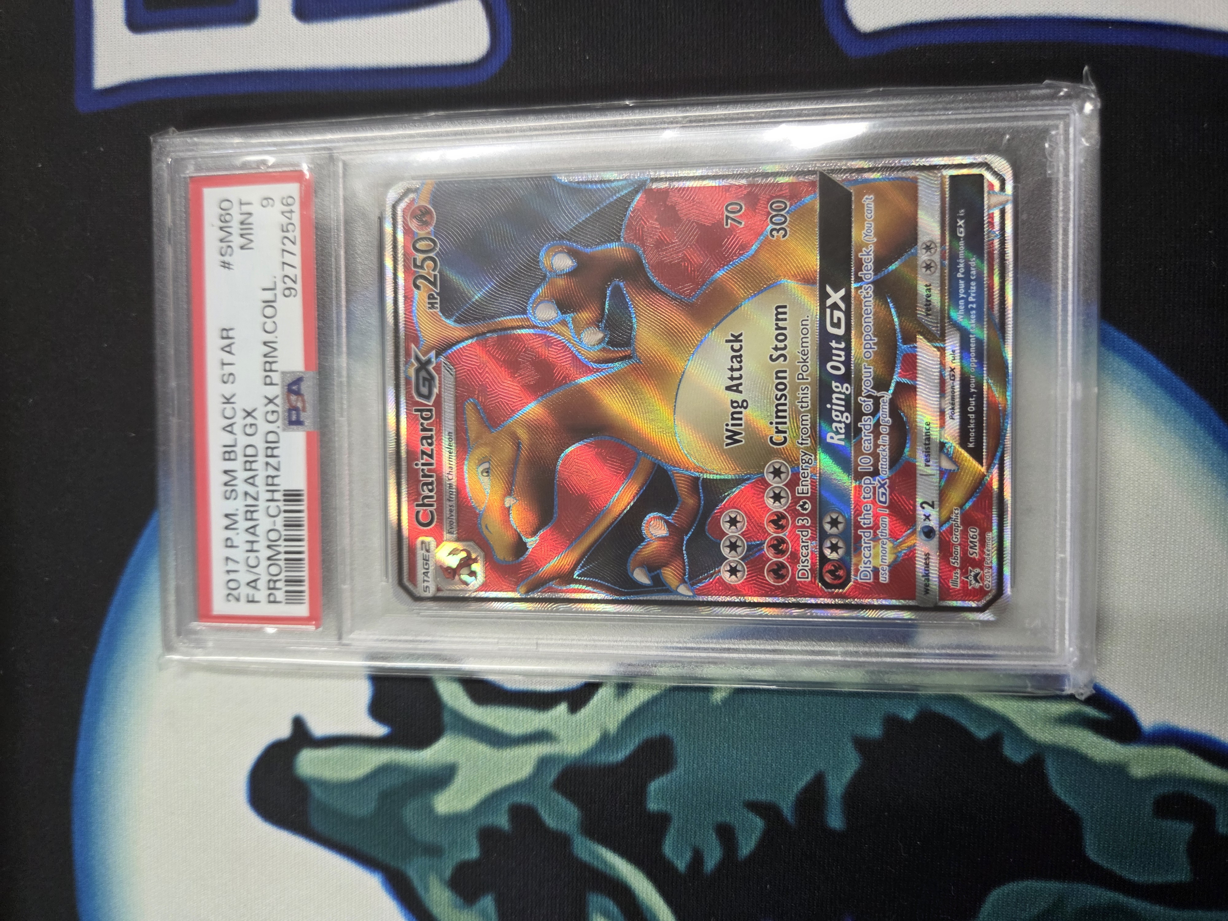 PSA 9 - Charizard GX - SM60