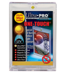 Ultra Pro 35pt Magnetic Closure 