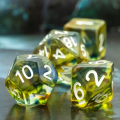 DICE 7 GLAZE RESIN YELLOW/GREEN