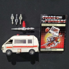 1984 G1 Ratchet - Loose with instructions and accessories