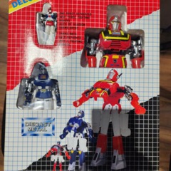 trans-bots deluxe Die cast