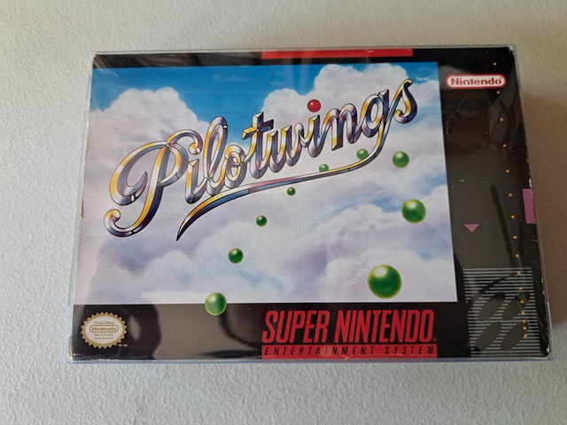 SUPER NINTENDO - PILOTWINGS - COMPLETE IN BOX (01)