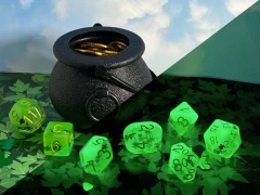 ROLL 4 INITIATIVE - SET OF 15 DICES - LIT LEPRECHAUN (GLOW)