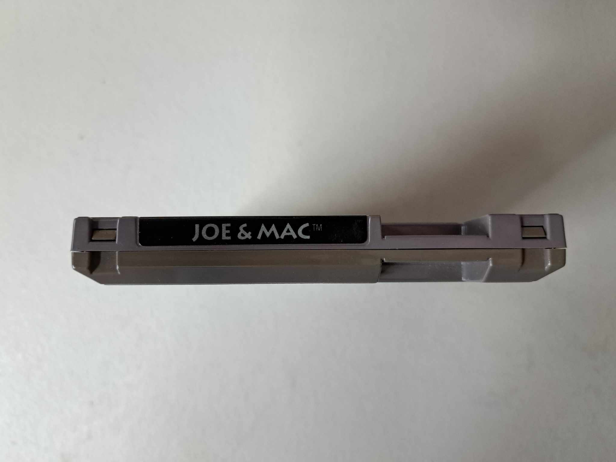 NINTENDO - JOE & MAC - COMPLETE IN BOX (01)